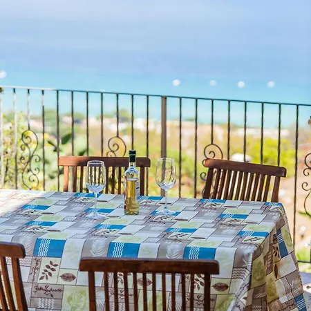 Nyaraló Fico D'india N10